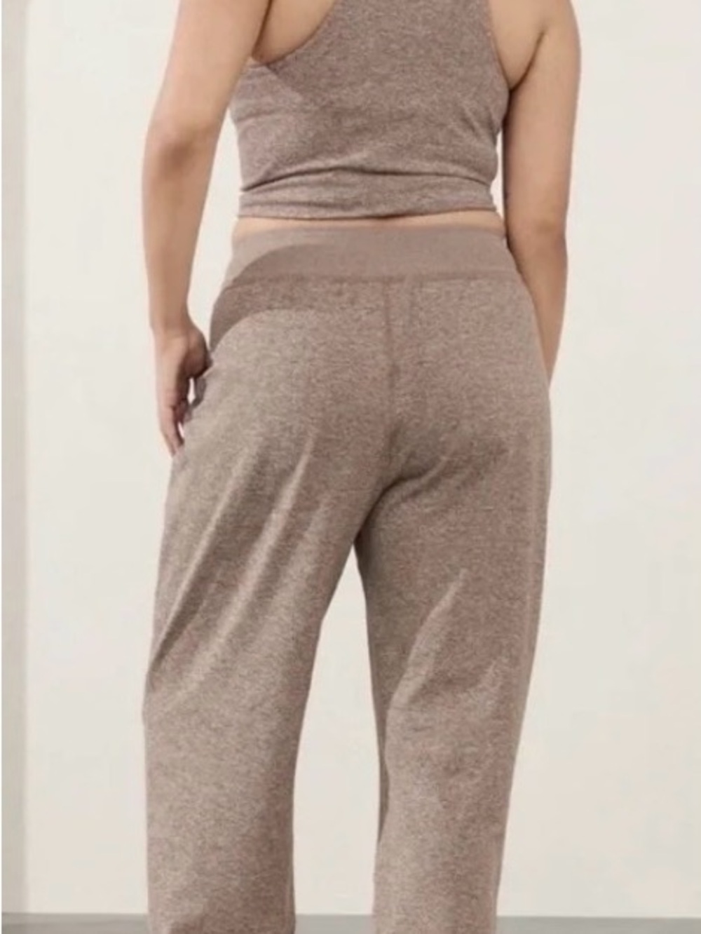 Athleta High-Rise Joggers in brown Heather